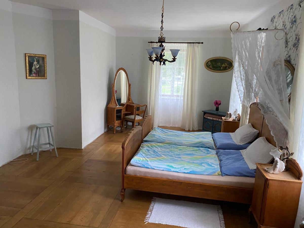 Apartman Gold Na Zamku Ческа-Каменице Экстерьер фото
